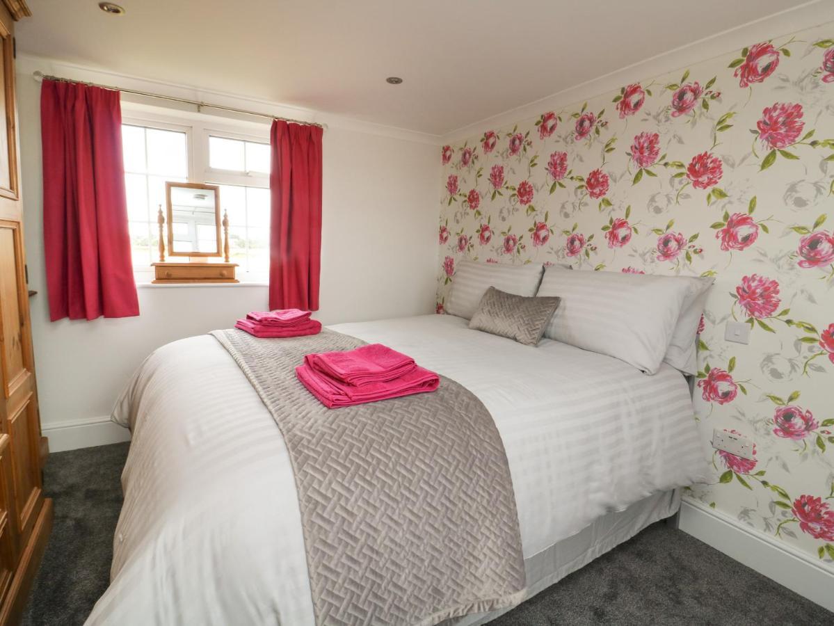 Villa 2 Crosslands York Esterno foto