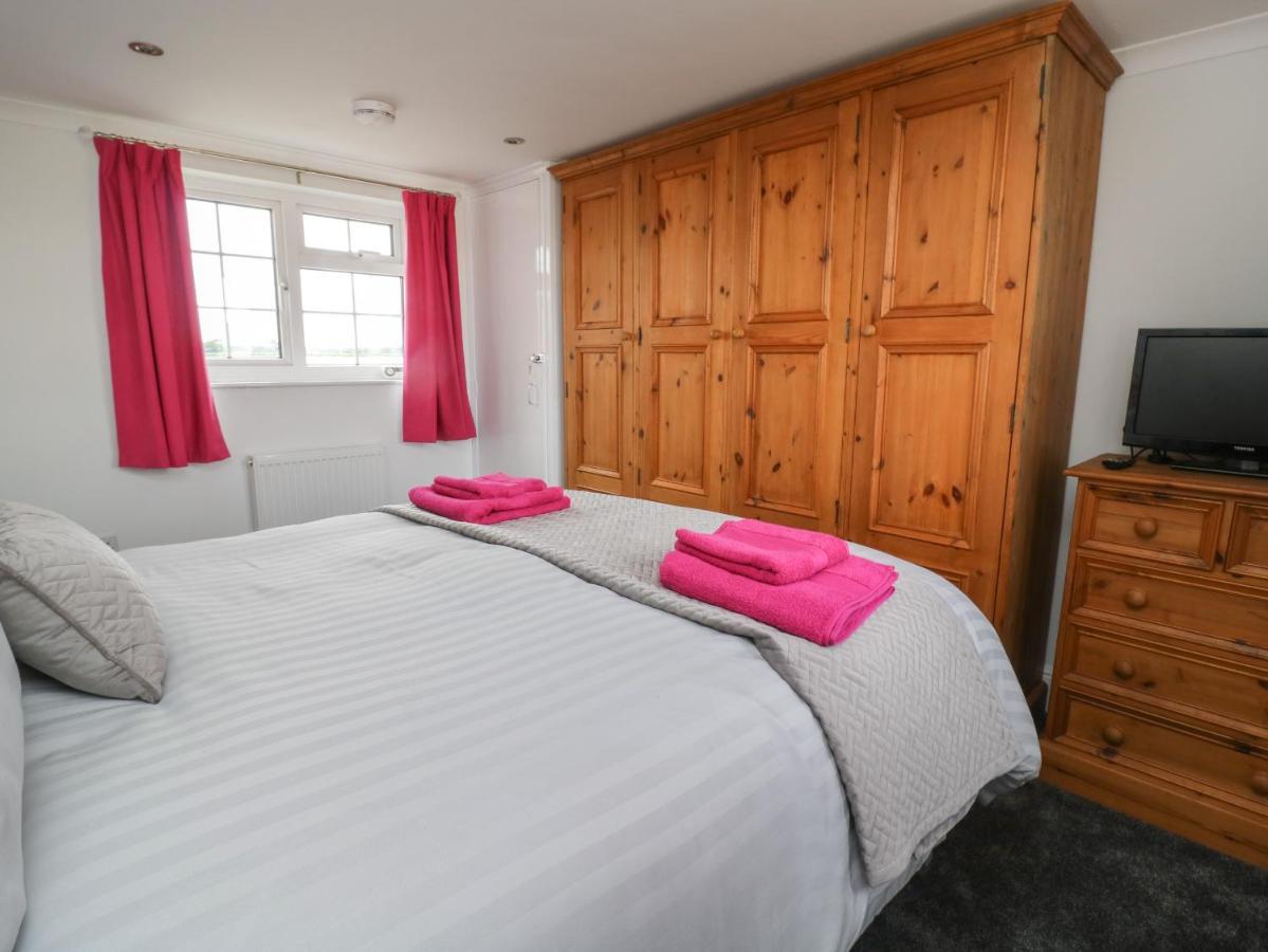 Villa 2 Crosslands York Esterno foto